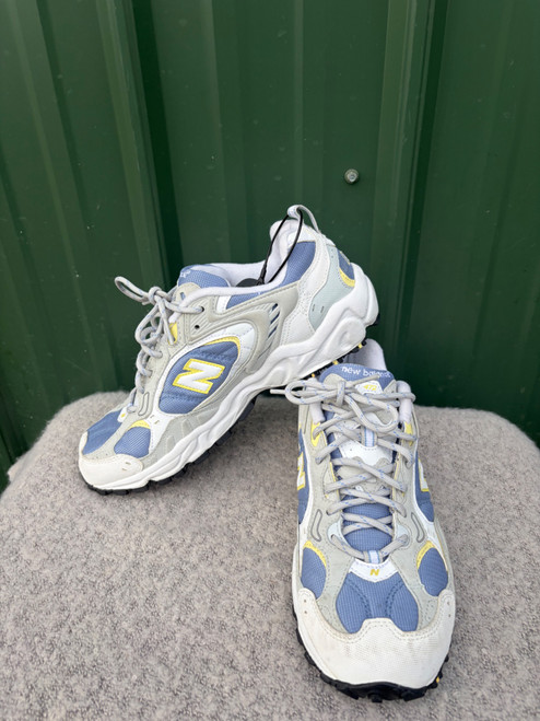 Vist Large View of Product Image Which is Used New Balance Performance Shoes 9
