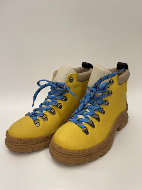 Vist Large View of Product Image Which is Used Thesus Ankle Boots 8