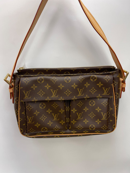 Vist Large View of Product Image Which is Used Louis Vuitton Large Handbag