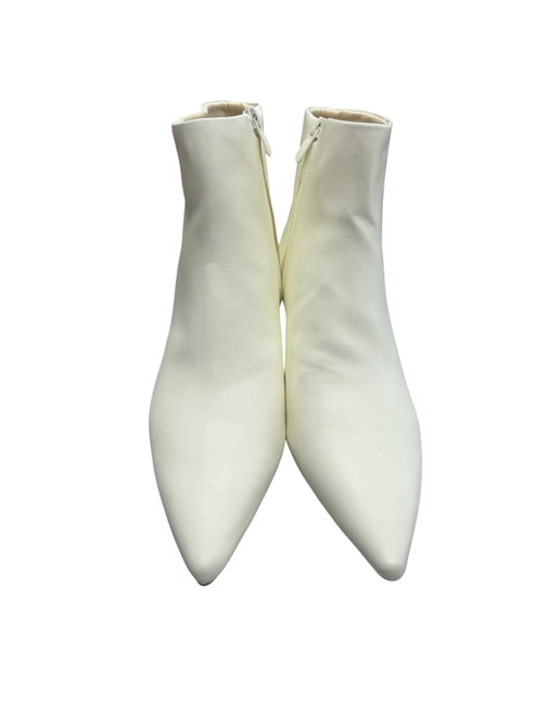 Vist Large View of Product Image Which is Used Unbranded Ankle Boots 11