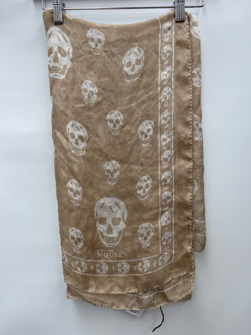 Vist Large View of Product Image Which is Used Alexander Mcqueen Lightweight Scarf As Is
