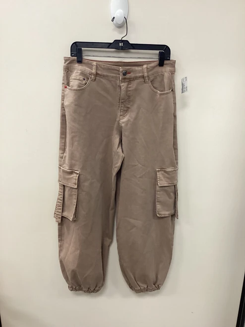 Vist Large View of Product Image Which is Used Peace Love World Casual Pant 8-29