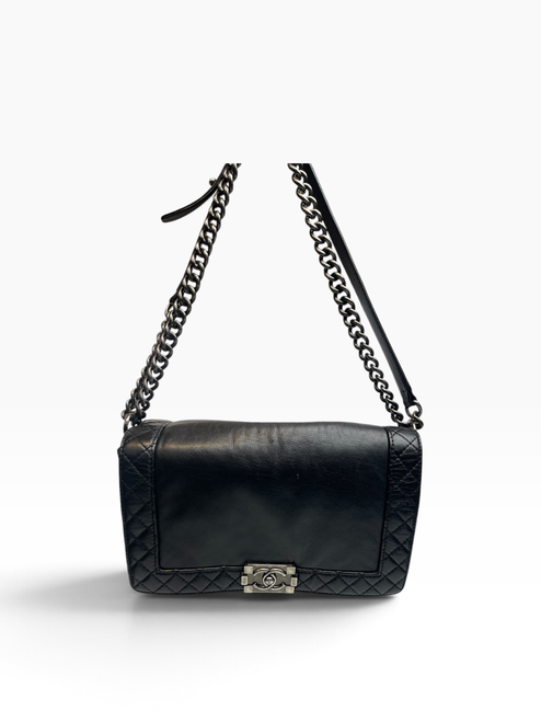 Vist Large View of Product Image Which is Used Chanel Large Leather Handbag