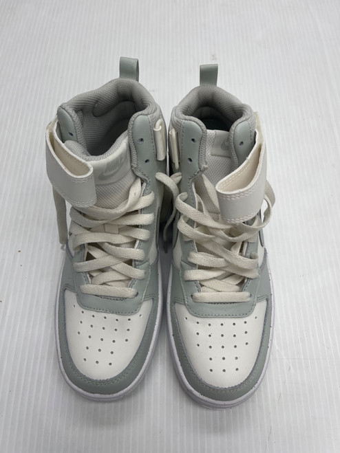 Vist Large View of Product Image Which is Used Nike Performance Shoes 7.5