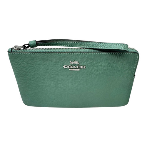 Vist Large View of Product Image Which is Used Coach Wristlet