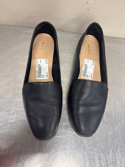 Vist Large View of Product Image Which is Used Black Aldo Flats 11
