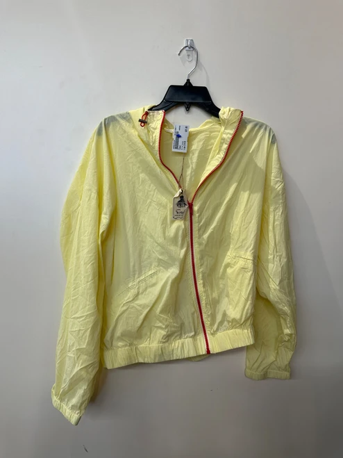Vist Large View of Product Image Which is Used Easel Active Jacket S-4/6
