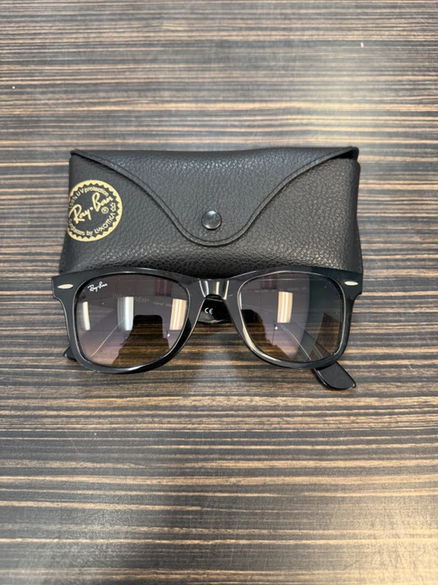 Vist Large View of Product Image Which is Used Ray-Ban Mens Sunglasses