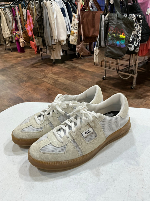 Vist Large View of Product Image Which is Used Unbranded Casual Shoes 10