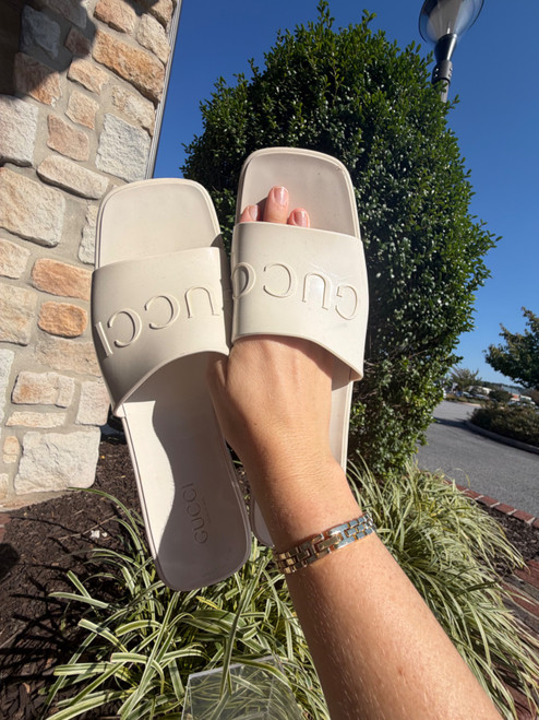 Vist Large View of Product Image Which is Used Gucci Wedge Sandals 7