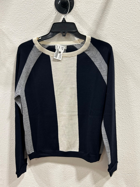 Vist Large View of Product Image Which is Used Unbranded Heavyweight Sweater S-4/6