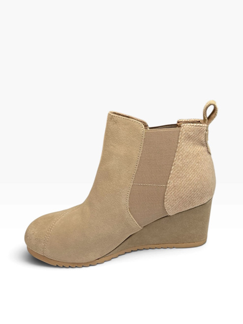 Vist Large View of Product Image Which is Used Toms Ankle Boots 9.5