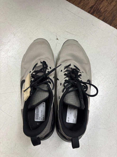 Vist Large View of Product Image Which is Used Nike Mens Athletic Shoes 13