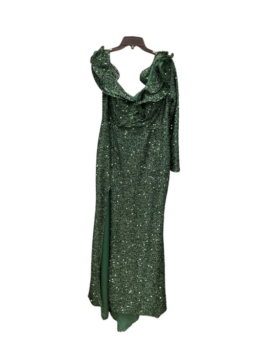 Vist Large View of Product Image Which is Used Unbranded Long Special Occ Dress L-12/14