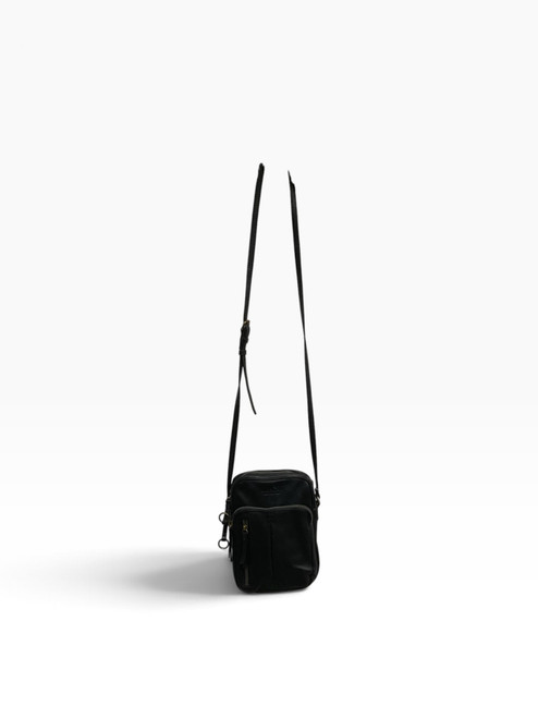 Vist Large View of Product Image Which is Used AMERICAN LEATHER Xlarge Leather Handbag