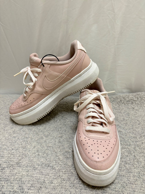 Vist Large View of Product Image Which is Used Nike Casual Shoes 8.5