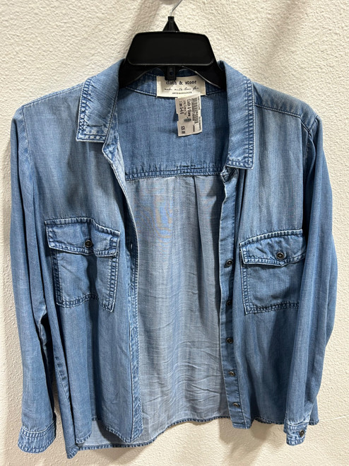 Vist Large View of Product Image Which is Used Cloth & Stone Long Sleeve Top S-4/6