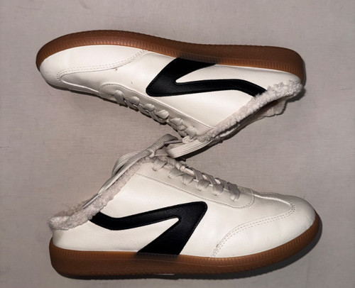 Vist Large View of Product Image Which is Used Dolce Vita Casual Shoes 8.5