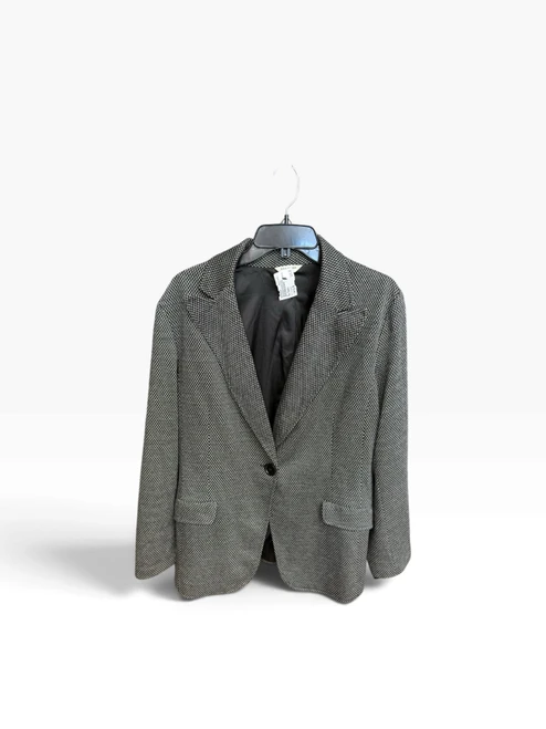 Vist Large View of Product Image Which is Used Max Studio Blazer XL-16