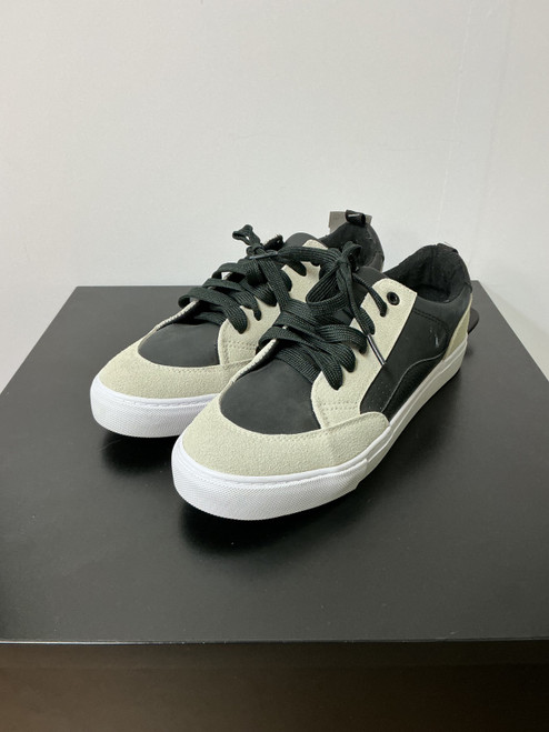 Vist Large View of Product Image Which is Used Mystyle Casual Shoes 8