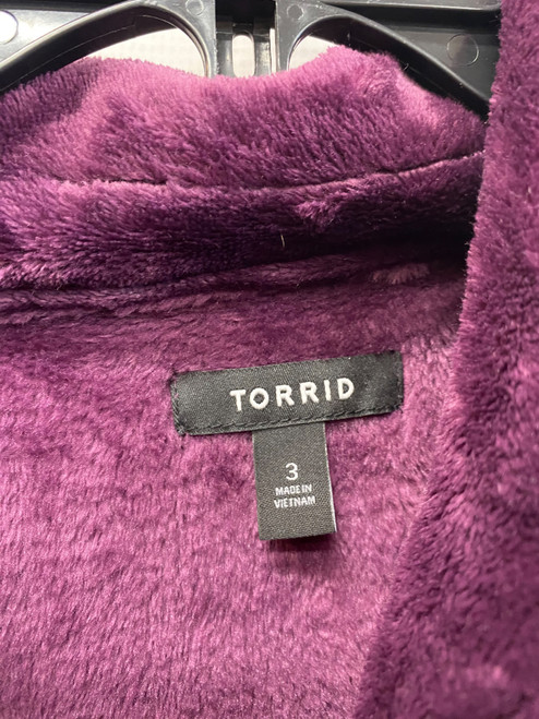 Vist Large View of Product Image Which is Used Torrid Short Light Jacket 3X-22