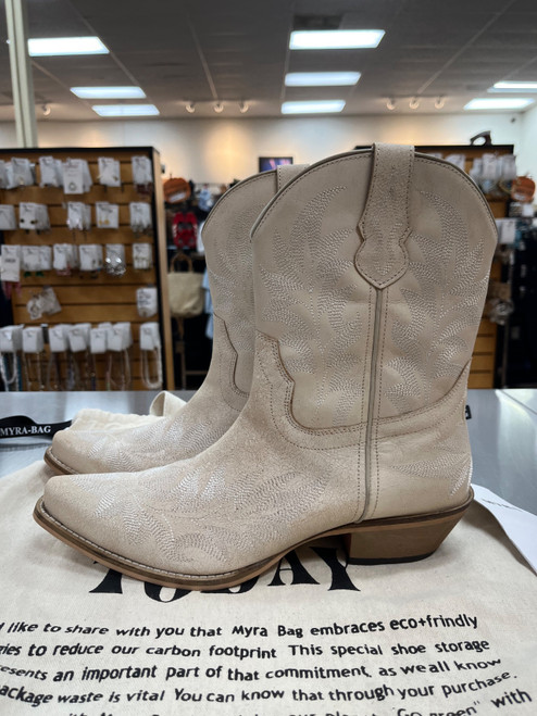 Vist Large View of Product Image Which is Used Myra Ankle Boots 8