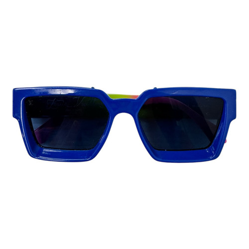 Vist Large View of Product Image Which is Used Louis Vuitton Mens Sunglasses