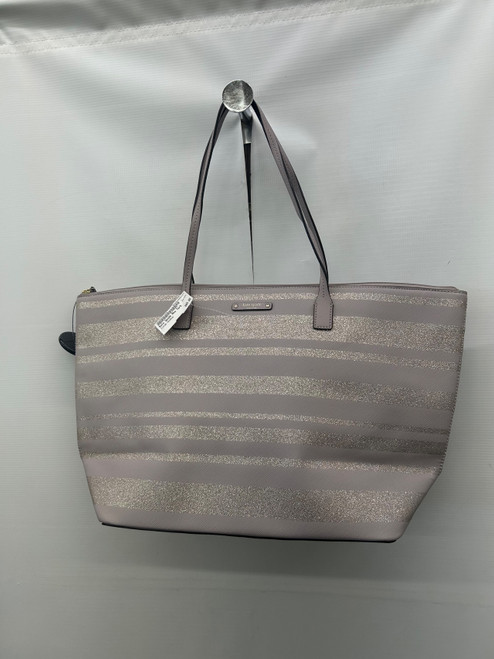 Vist Large View of Product Image Which is Used Kate Spade New York Xlarge Handbag