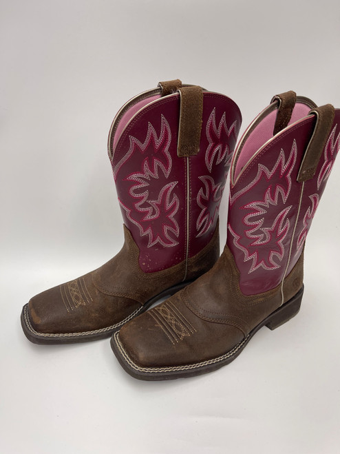 Vist Large View of Product Image Which is Used Ariat Ankle Boots 8.5