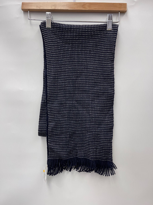 Vist Large View of Product Image Which is Used BOSS Mens Scarf