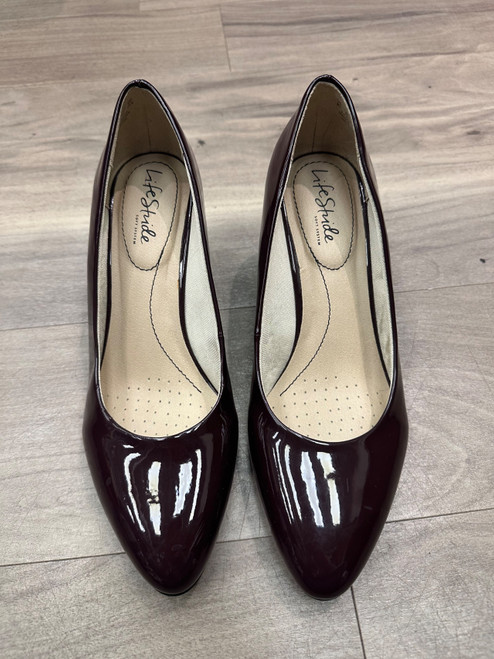 Vist Large View of Product Image Which is Used Lifestride High Heels 9