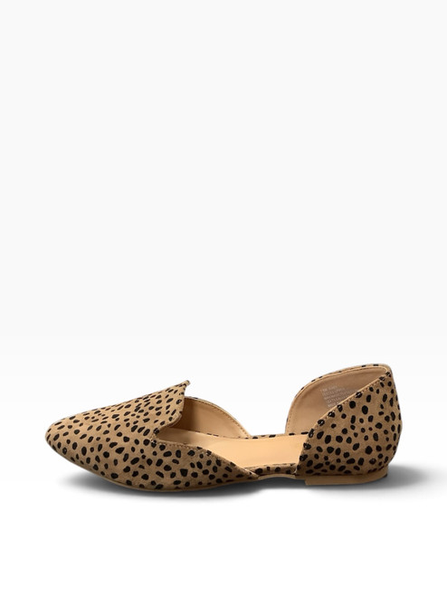 Vist Large View of Product Image Which is Used Unbranded Flats 7.5