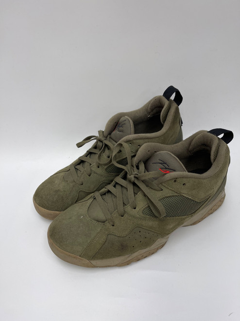 Vist Large View of Product Image Which is Used Jordan Mens Athletic Shoes 11.5