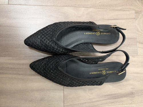 Vist Large View of Product Image Which is Used Chinese Laundry Flats 9