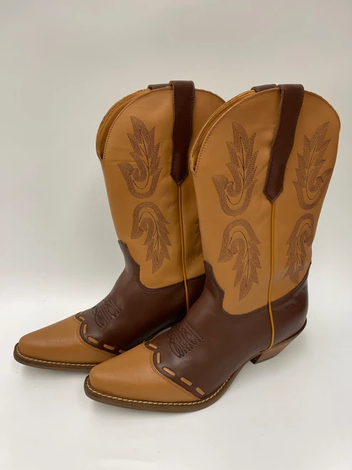 Vist Large View of Product Image Which is Used Dingo Ankle Boots 9