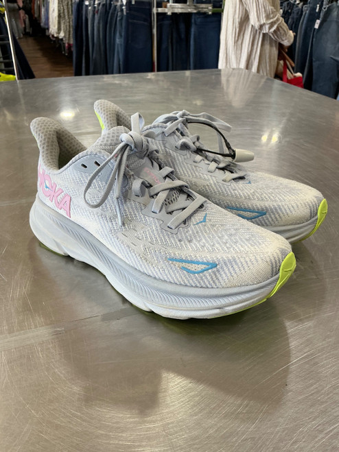 Vist Large View of Product Image Which is Used Hoka Performance Shoes 6.5