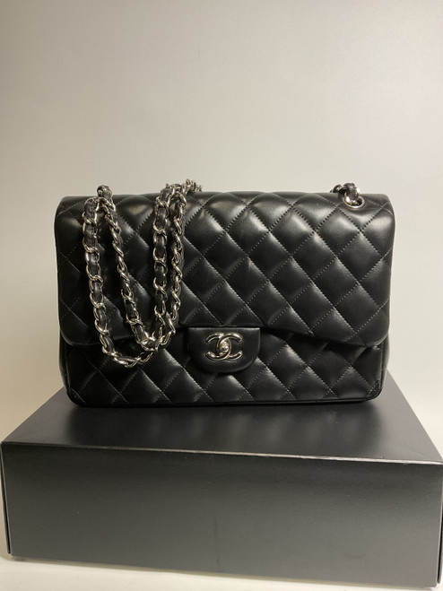 Vist Large View of Product Image Which is 5% Restock Fee 
Large Double Flap
Comes with box & authentication card 
