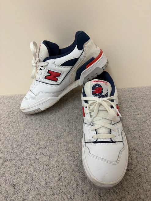 Vist Large View of Product Image Which is Used New Balance Performance Shoes 7