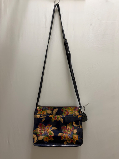 Vist Large View of Product Image Which is Used Patricia Nash Large Leather Handbag
