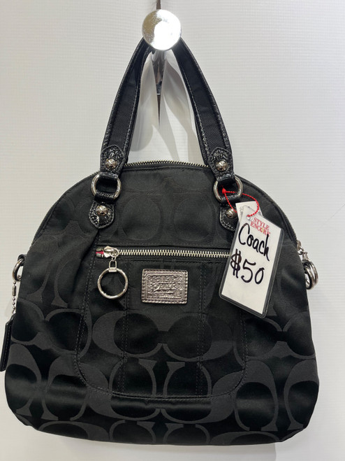 Vist Large View of Product Image Which is Used Coach Large Handbag