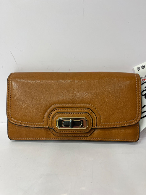 Vist Large View of Product Image Which is Used Coach Leather Wallet