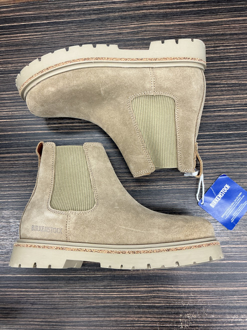 Vist Large View of Product Image Which is Used Birkenstock Clogs 6.5