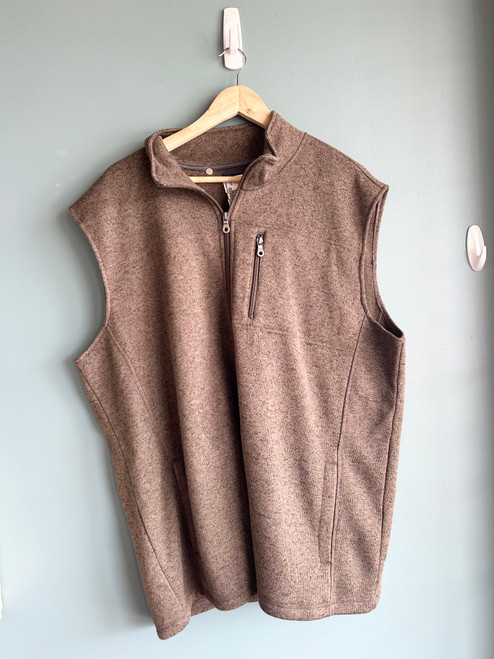 Vist Large View of Product Image Which is Used Croft & Barrow Men's Lightweight Vest XL 60039-S000604139