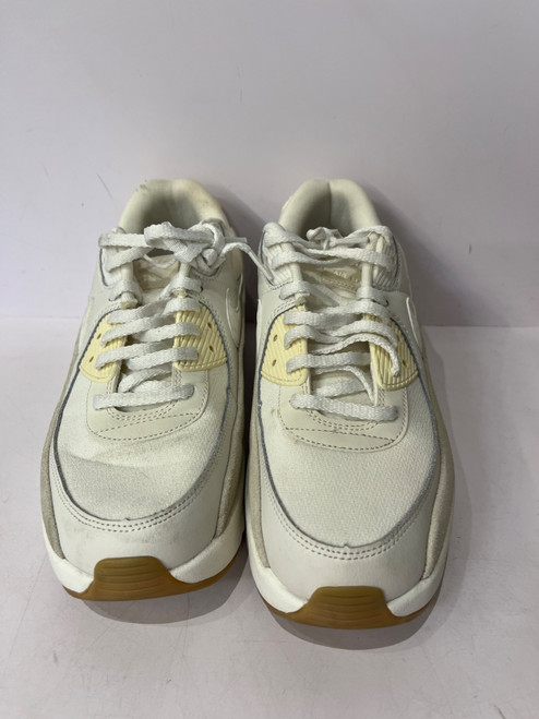 Vist Large View of Product Image Which is Used Nike Casual Shoes 10.5