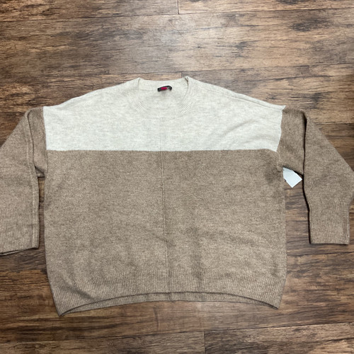 Vist Large View of Product Image Which is Used Vince Camuto Lightweight Sweater XL-16