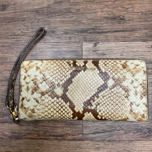Vist Large View of Product Image Which is Used Michael Michael Kors Leather Wallet