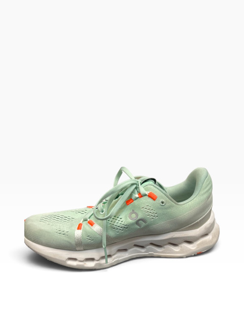 Vist Large View of Product Image Which is Used On Cloud Performance Shoes 8