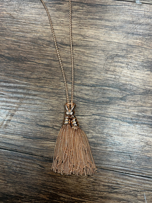 Vist Large View of Product Image Which is Used Kendra Scott Necklace
