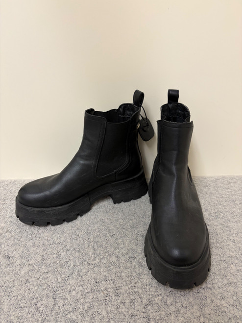 Vist Large View of Product Image Which is Used Steve Madden Ankle Boots 9