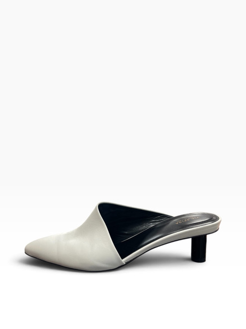 Vist Large View of Product Image Which is Used Via Spiga Low Heels 9.5